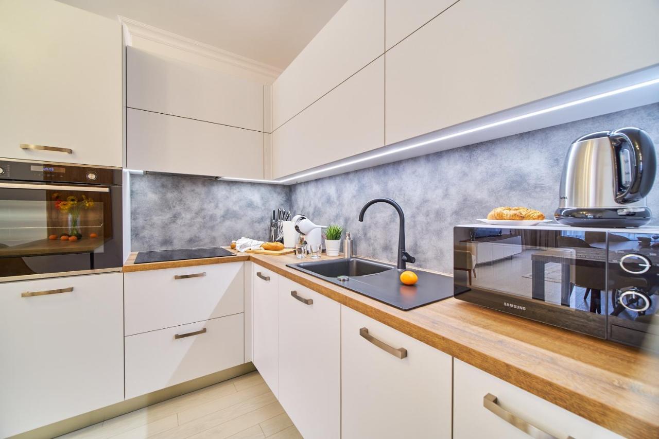 Premium Center Apartment In Grand Karavel فارنا المظهر الخارجي الصورة